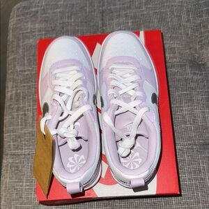 Nike White and Purple Athletic Sneakers